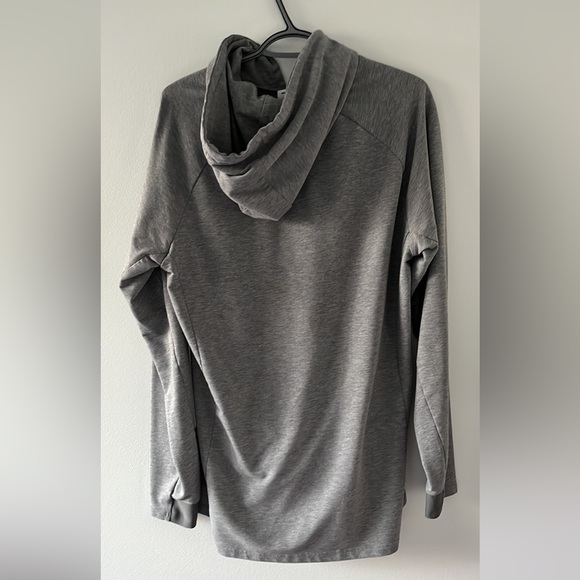 GymShark hoodie - Picture 2 of 3